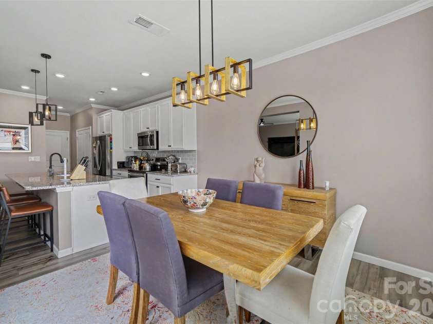8131 Merryvale Lane, Charlotte, NC 28214.  MLS# CAR4425527, YatesRealty ID 51458. 