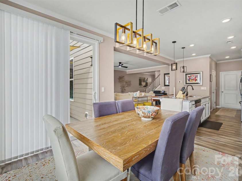 8131 Merryvale Lane, Charlotte, NC 28214.  MLS# CAR4425527, YatesRealty ID 51458. 
