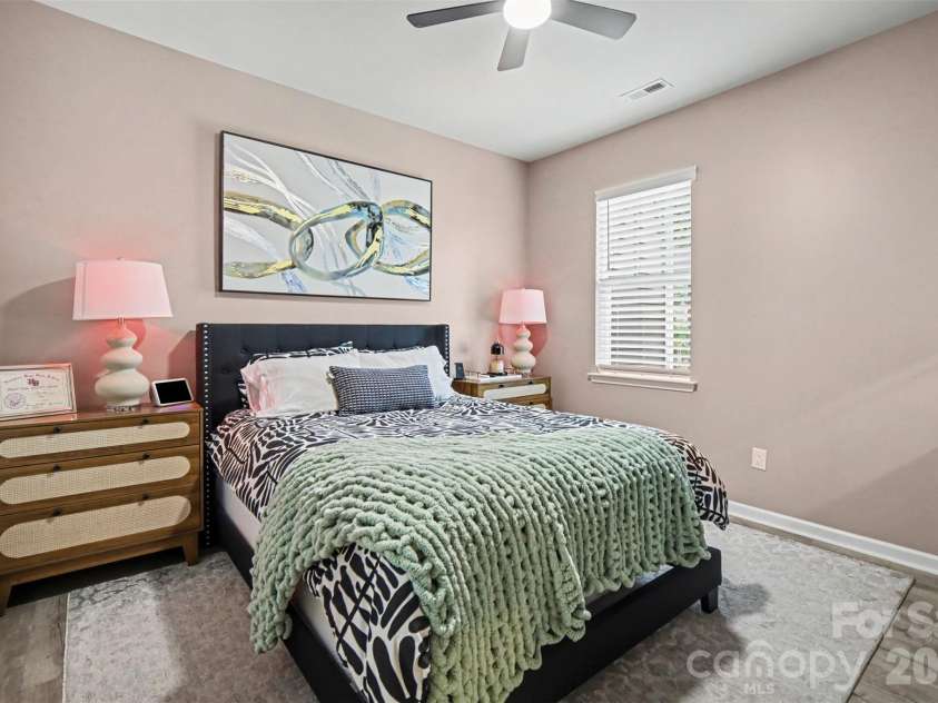 8131 Merryvale Lane, Charlotte, NC 28214.  MLS# CAR4425527, YatesRealty ID 51458. 