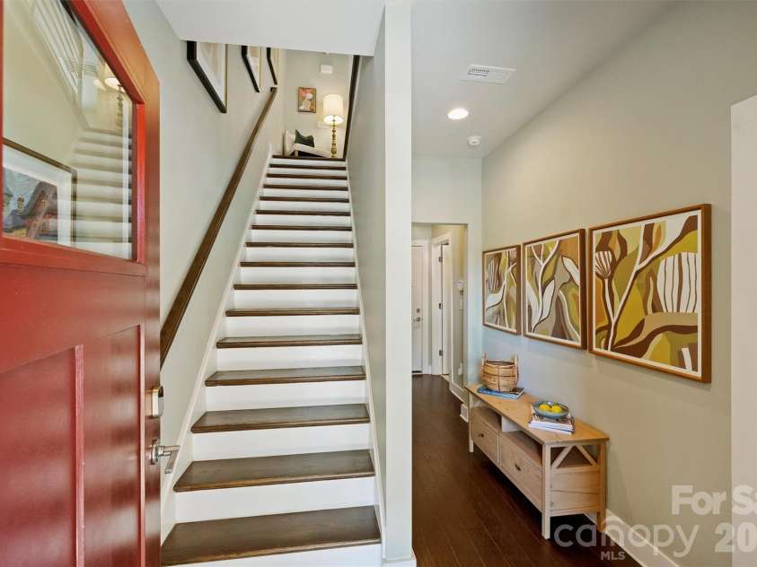 1531 Duckworth Avenue, Charlotte, NC 28208.  MLS# CAR4425417, YatesRealty ID 51459. 