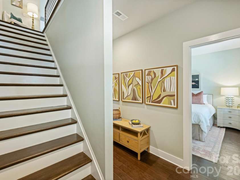 1531 Duckworth Avenue, Charlotte, NC 28208.  MLS# CAR4425417, YatesRealty ID 51459. 