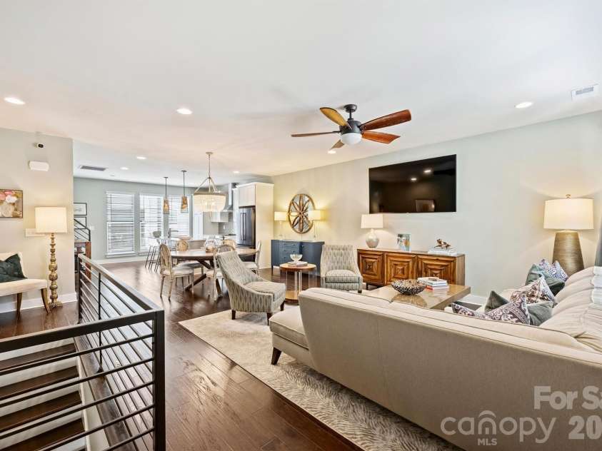 1531 Duckworth Avenue, Charlotte, NC 28208.  MLS# CAR4425417, YatesRealty ID 51459. 