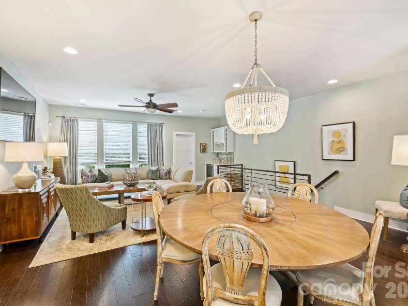 1531 Duckworth Avenue, Charlotte, NC 28208.  MLS# CAR4425417, YatesRealty ID 51459. 