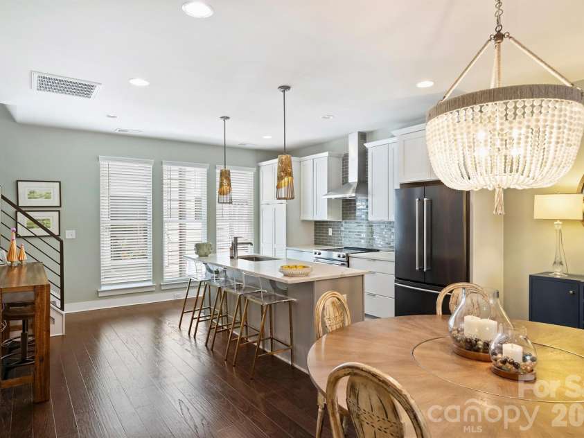 1531 Duckworth Avenue, Charlotte, NC 28208.  MLS# CAR4425417, YatesRealty ID 51459. 