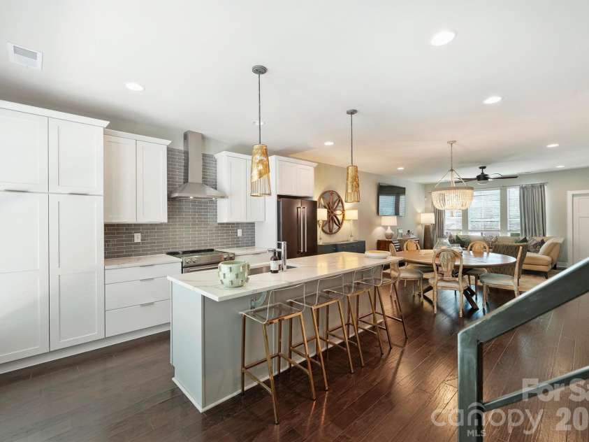 1531 Duckworth Avenue, Charlotte, NC 28208.  MLS# CAR4425417, YatesRealty ID 51459. 