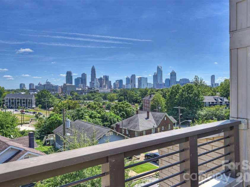 1531 Duckworth Avenue, Charlotte, NC 28208.  MLS# CAR4425417, YatesRealty ID 51459. 
