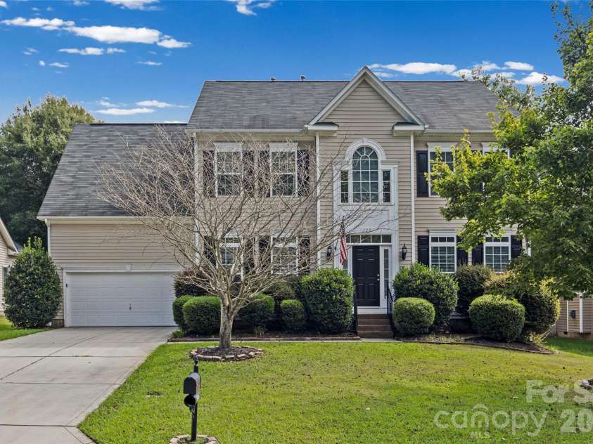 322 Lorraine Road, Fort Mill, SC 29708.  MLS# CAR4426003, YatesRealty ID 51460. 