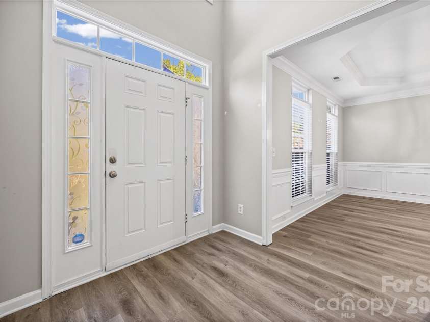 322 Lorraine Road, Fort Mill, SC 29708.  MLS# CAR4426003, YatesRealty ID 51460. 