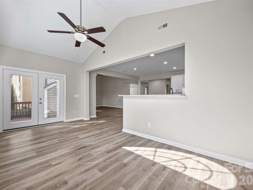 322 Lorraine Road, Fort Mill, SC 29708.  MLS# CAR4426003, YatesRealty ID 51460. 