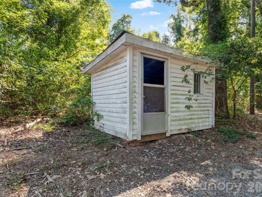 3508 Lottie B Road, Jonesville, NC 28642.  MLS# CAR4425868, YatesRealty ID 51465. 