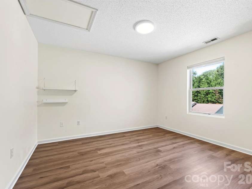 15 Krista Circle, Candler, NC 28715.  MLS# CAR4421478, YatesRealty ID 51466. 2nd Bedroom