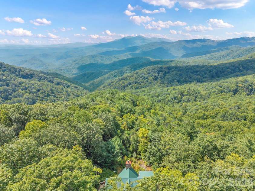 4880 Nightingale Lane, Lenoir, NC 28645.  MLS# CAR4423814, YatesRealty ID 51469. 