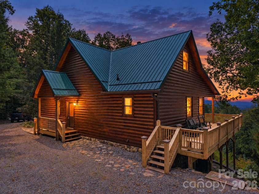 4880 Nightingale Lane, Lenoir, NC 28645.  MLS# CAR4423814, YatesRealty ID 51469. Virtual twilight view
