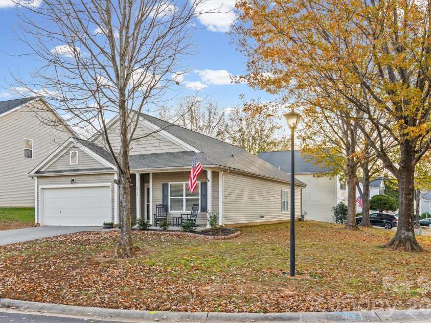 2133 Seabrook Lane, Fort Mill, SC 29715.  MLS# CAR4335172, YatesRealty ID 5147. 