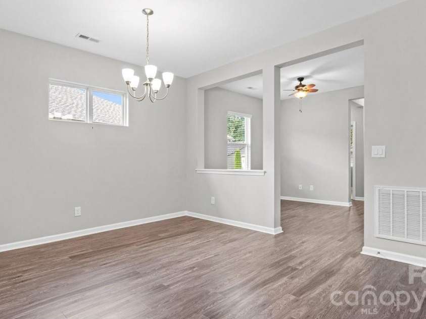 4927 Looking Glass Trail, Denver, NC 28037.  MLS# CAR4424346, YatesRealty ID 51474. 