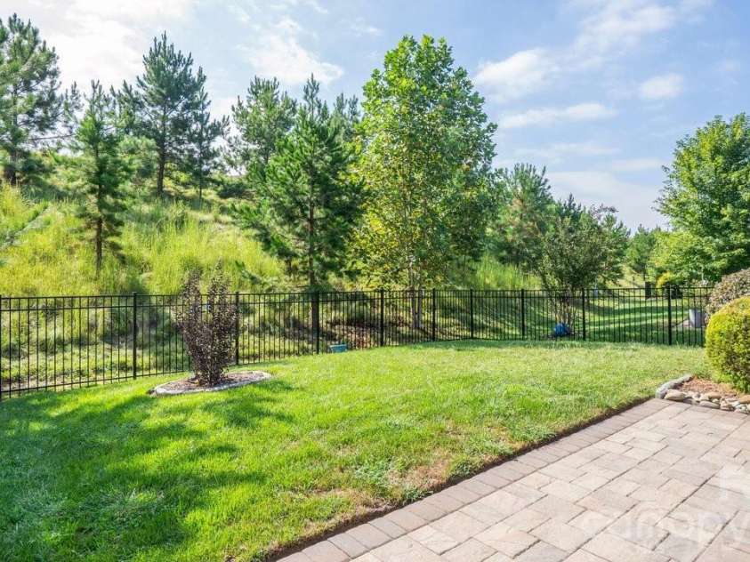 4927 Looking Glass Trail, Denver, NC 28037.  MLS# CAR4424346, YatesRealty ID 51474. 