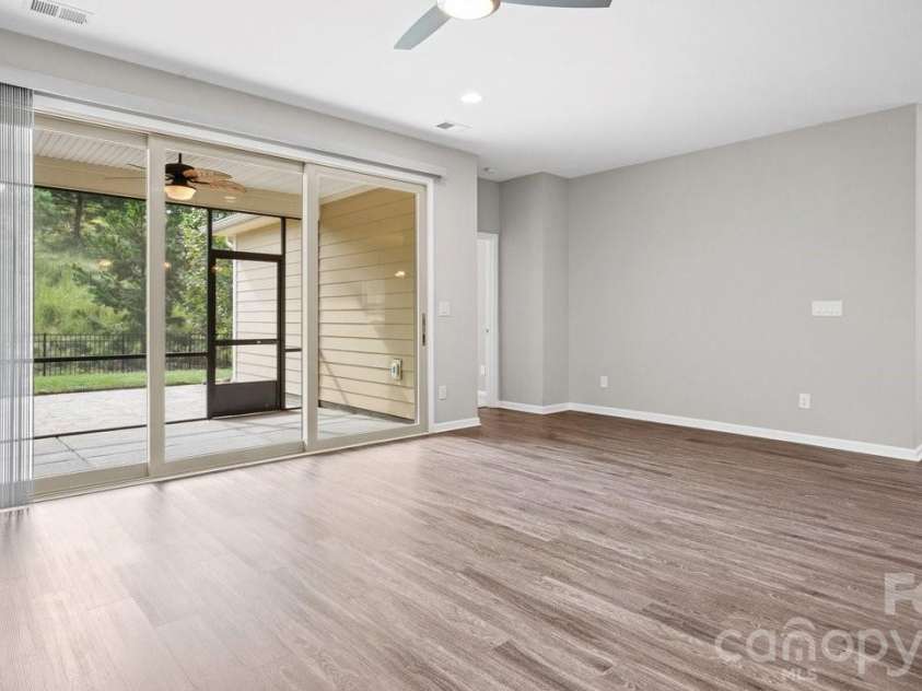 4927 Looking Glass Trail, Denver, NC 28037.  MLS# CAR4424346, YatesRealty ID 51474. 
