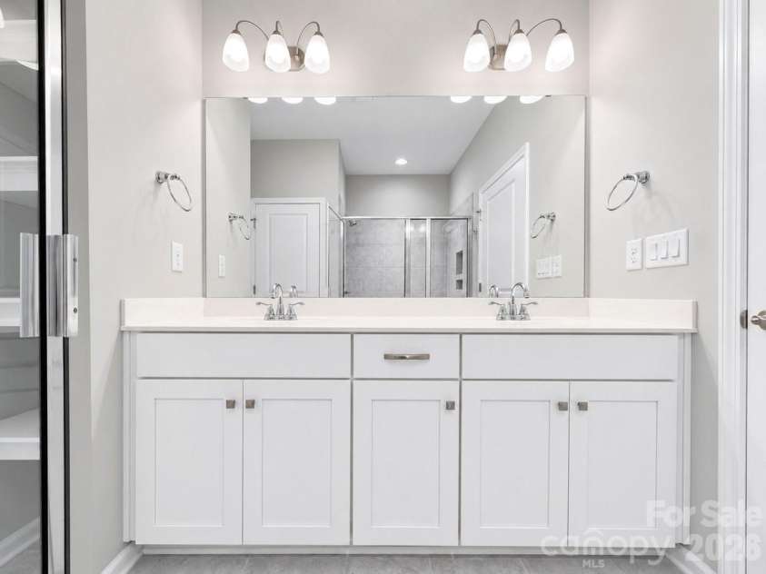 4927 Looking Glass Trail, Denver, NC 28037.  MLS# CAR4424346, YatesRealty ID 51474. 