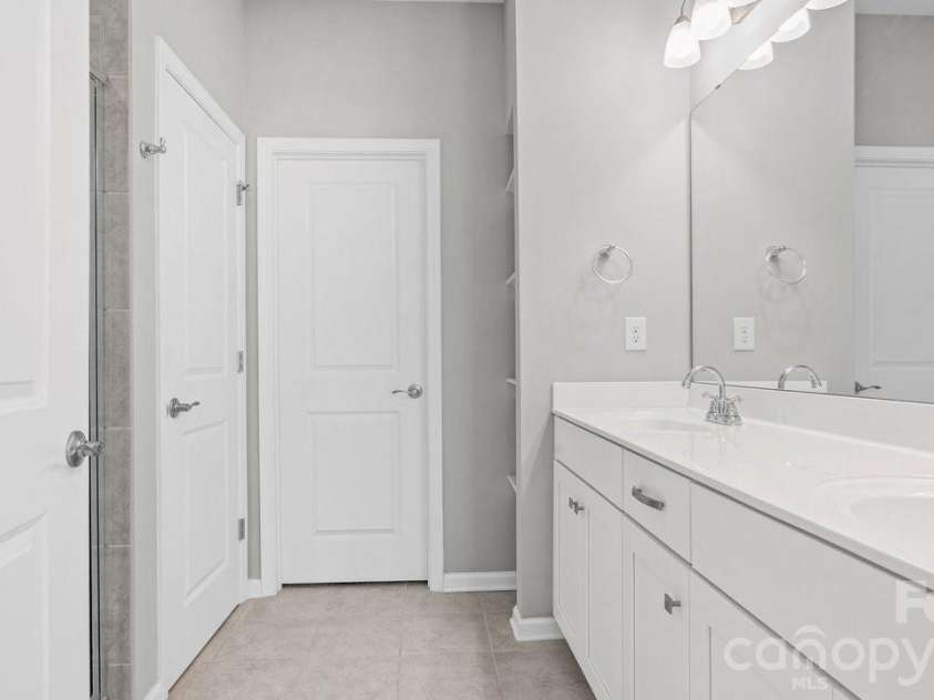 4927 Looking Glass Trail, Denver, NC 28037.  MLS# CAR4424346, YatesRealty ID 51474. 