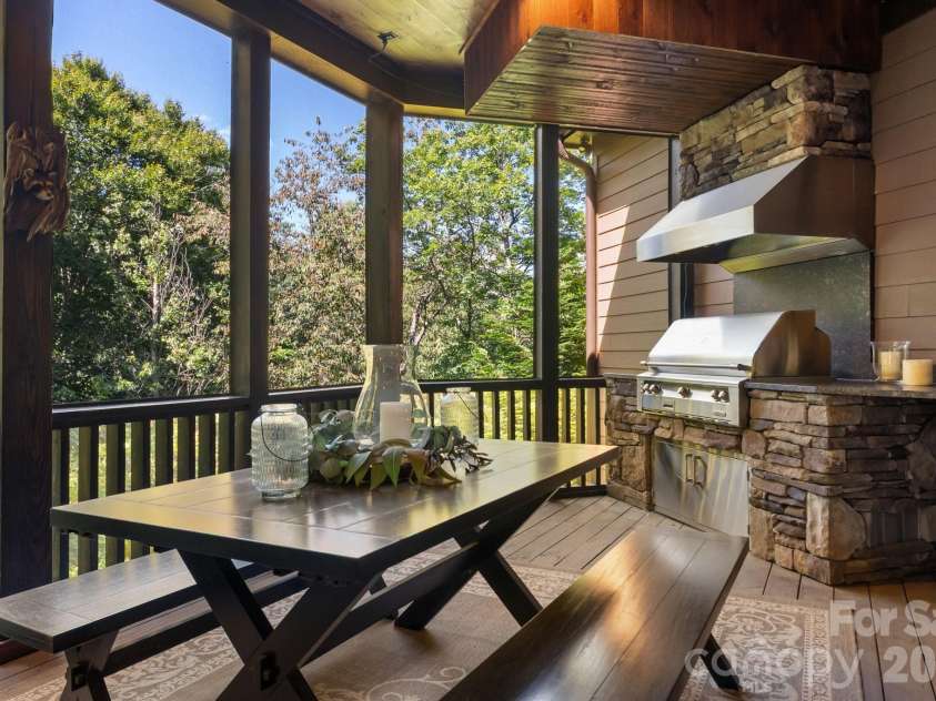 23 Dividing Ridge Trail, Arden, NC 28704.  MLS# CAR4425393, YatesRealty ID 51478. 