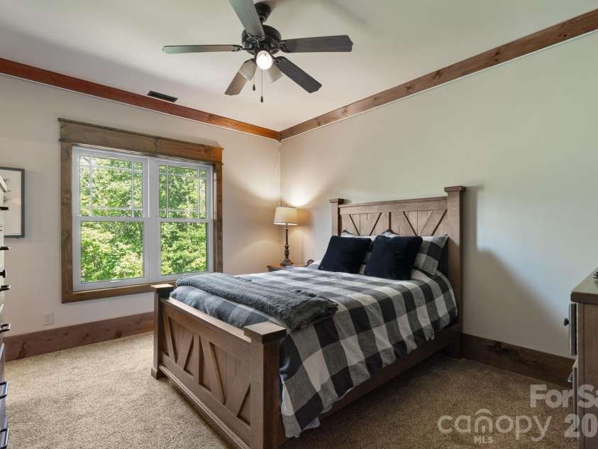 23 Dividing Ridge Trail, Arden, NC 28704.  MLS# CAR4425393, YatesRealty ID 51478. 