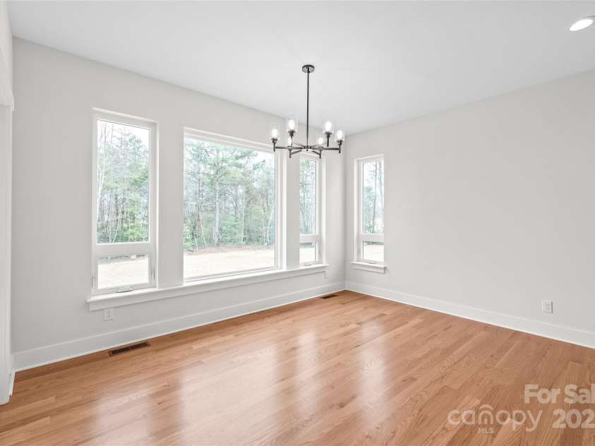 3646 46th Avenue, Hickory, NC 28601.  MLS# CAR4221806, YatesRealty ID 5148. 