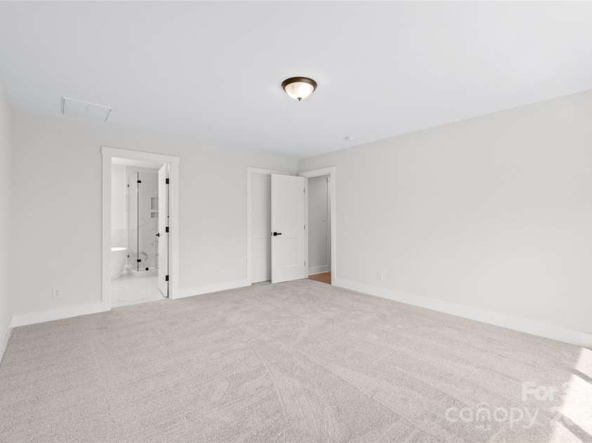 3646 46th Avenue, Hickory, NC 28601.  MLS# CAR4221806, YatesRealty ID 5148. 