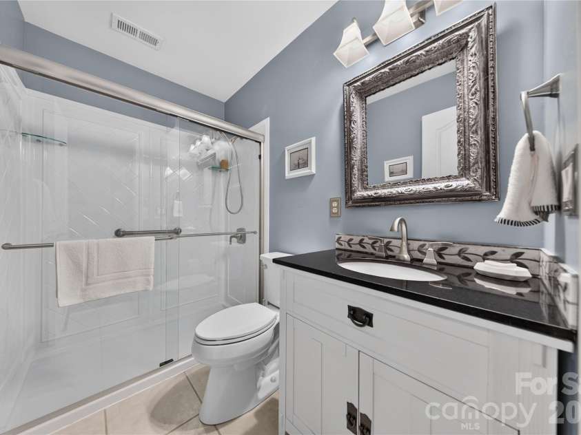 9363 Bonnie Briar Circle, Charlotte, NC 28277.  MLS# CAR4425681, YatesRealty ID 51482. Secondary Full Bathroom