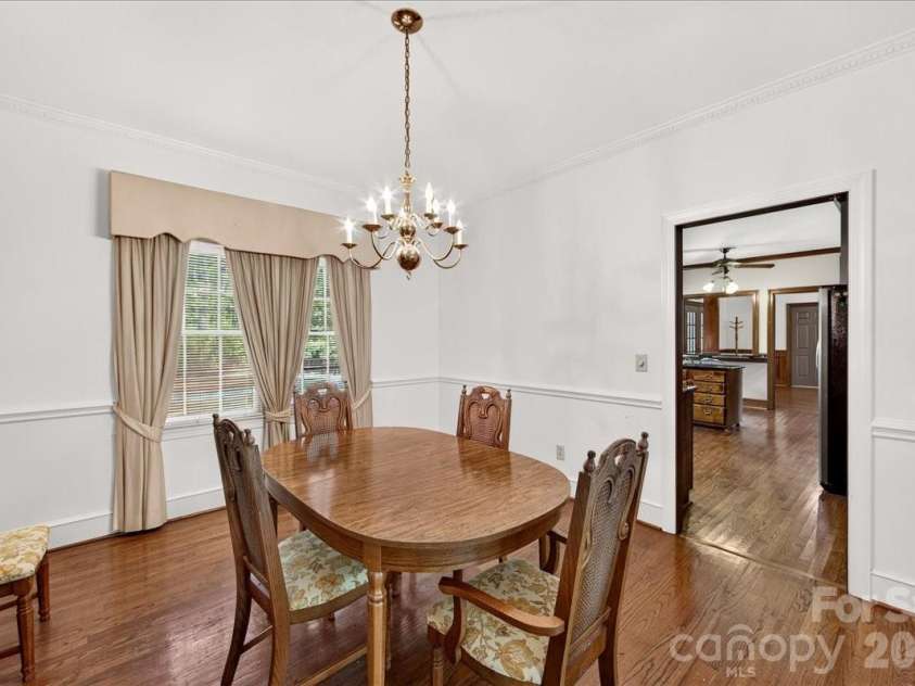 14300 Youngblood Road, Charlotte, NC 28278.  MLS# CAR4423411, YatesRealty ID 51484. 