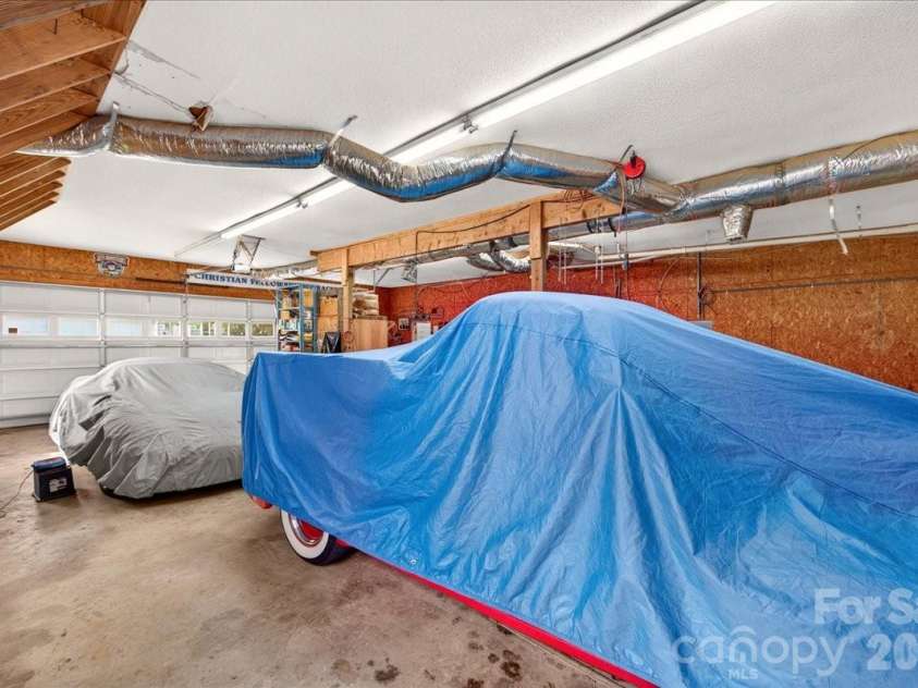 14300 Youngblood Road, Charlotte, NC 28278.  MLS# CAR4423411, YatesRealty ID 51484. 