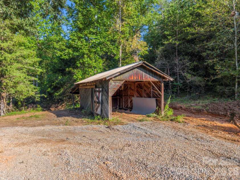 184 Crawford Hollow, Rutherfordton, NC 28139.  MLS# CAR4424597, YatesRealty ID 51486. Barn/Parking Shed