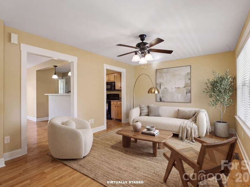 8 Cottage Cove Lane, Asheville, NC 28803.  MLS# CAR4424551, YatesRealty ID 51489. 