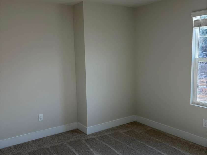 1209 Fall Day Circle, Lenoir, NC 28645.  MLS# CAR4345362, YatesRealty ID 5149. 
