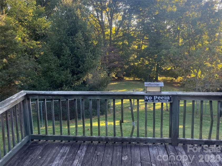 48 Mckinnish Cove Drive, Asheville, NC 28806.  MLS# CAR4426024, YatesRealty ID 51492. 