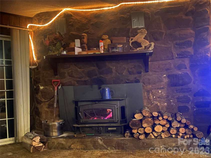 48 Mckinnish Cove Drive, Asheville, NC 28806.  MLS# CAR4426024, YatesRealty ID 51492. 