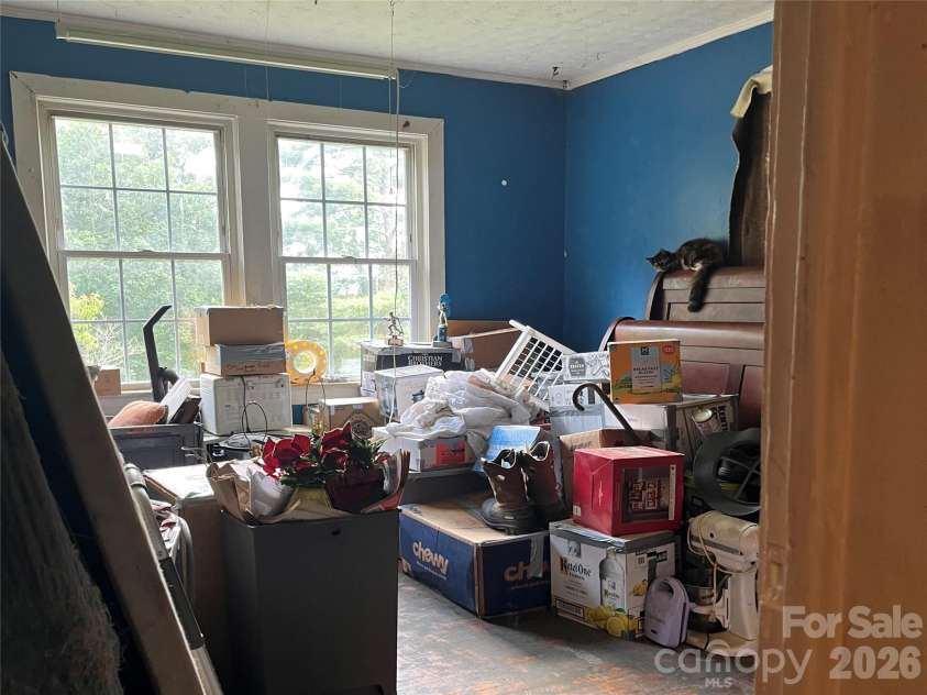 48 Mckinnish Cove Drive, Asheville, NC 28806.  MLS# CAR4426024, YatesRealty ID 51492. 