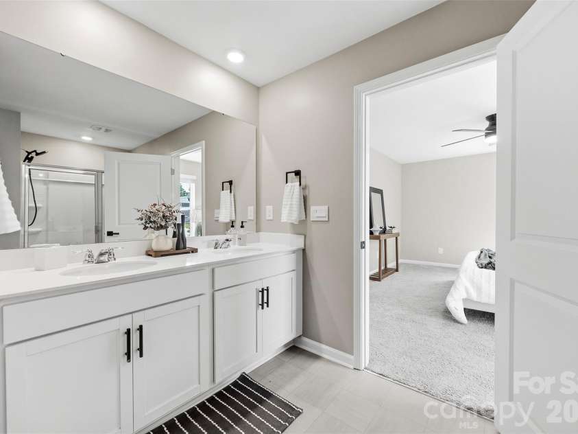 2137 Redstone Drive, York, SC 29745.  MLS# CAR4425005, YatesRealty ID 51493. 