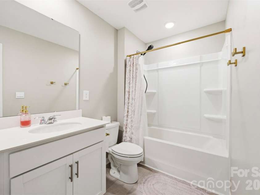 2137 Redstone Drive, York, SC 29745.  MLS# CAR4425005, YatesRealty ID 51493. 