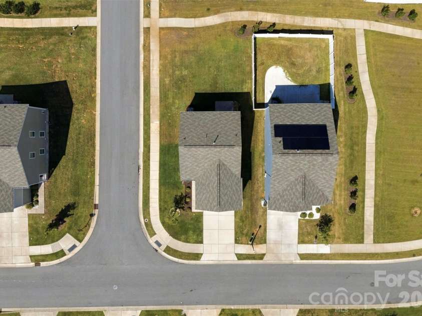 2137 Redstone Drive, York, SC 29745.  MLS# CAR4425005, YatesRealty ID 51493. 