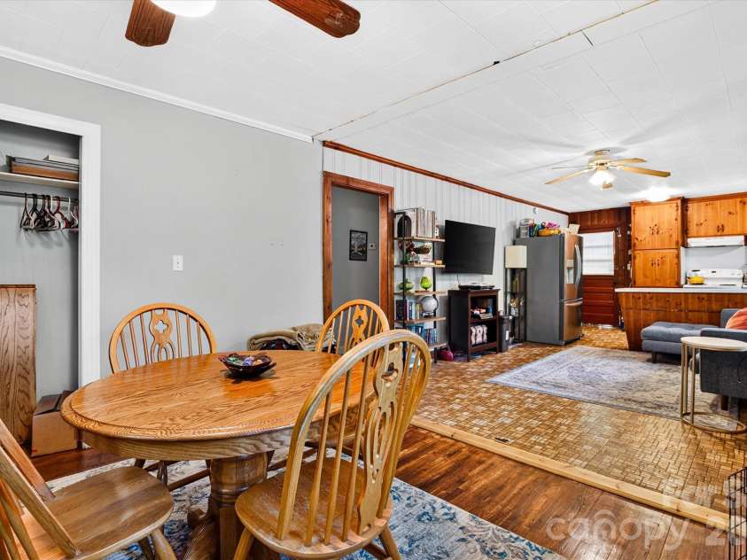 4247 Miami Church Road, Concord, NC 28025.  MLS# CAR4426088, YatesRealty ID 51496. 