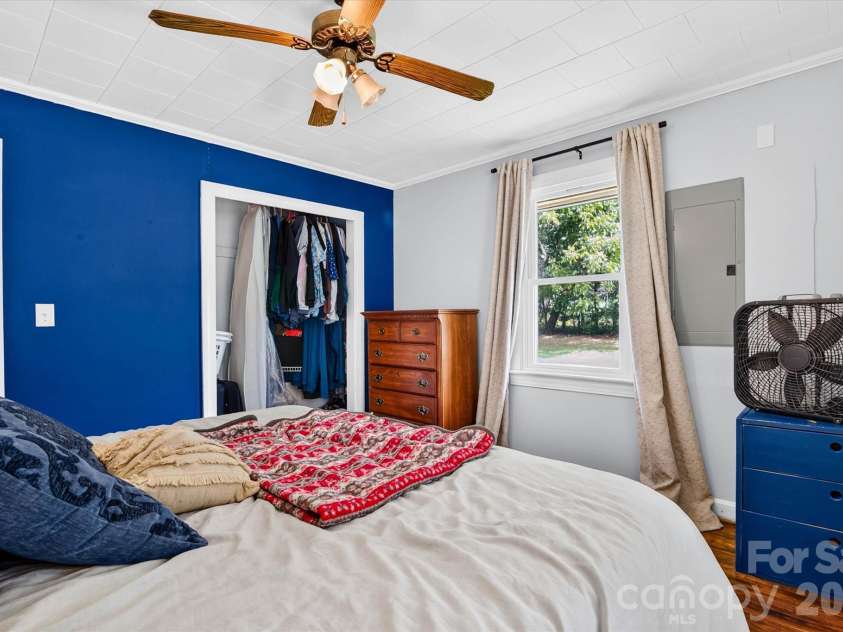 4247 Miami Church Road, Concord, NC 28025.  MLS# CAR4426088, YatesRealty ID 51496. 