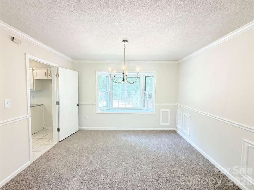 8431 Mission Hills Road, Charlotte, NC 28227.  MLS# CAR4426087, YatesRealty ID 51497. 