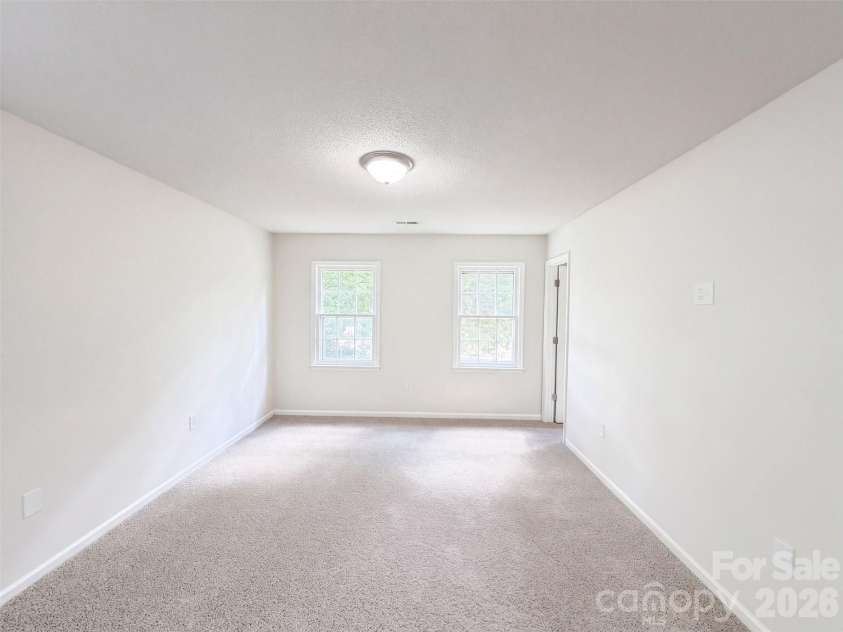 8431 Mission Hills Road, Charlotte, NC 28227.  MLS# CAR4426087, YatesRealty ID 51497. 