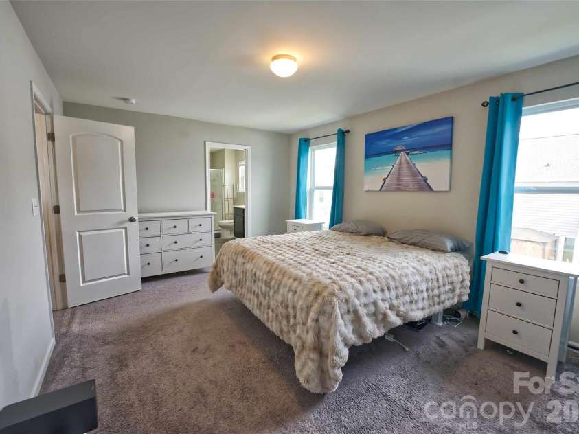 5113 Thomasville Drive, Belmont, NC 28012.  MLS# CAR4426070, YatesRealty ID 51498. 