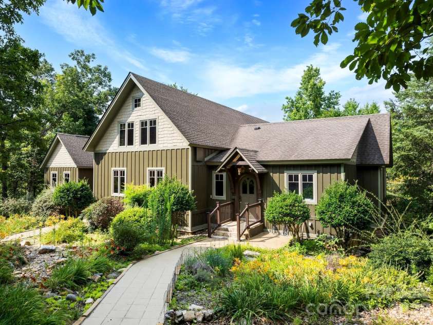 4 Landy Lane, Landrum, SC 29356.  MLS# CAR4424846, YatesRealty ID 51499. 