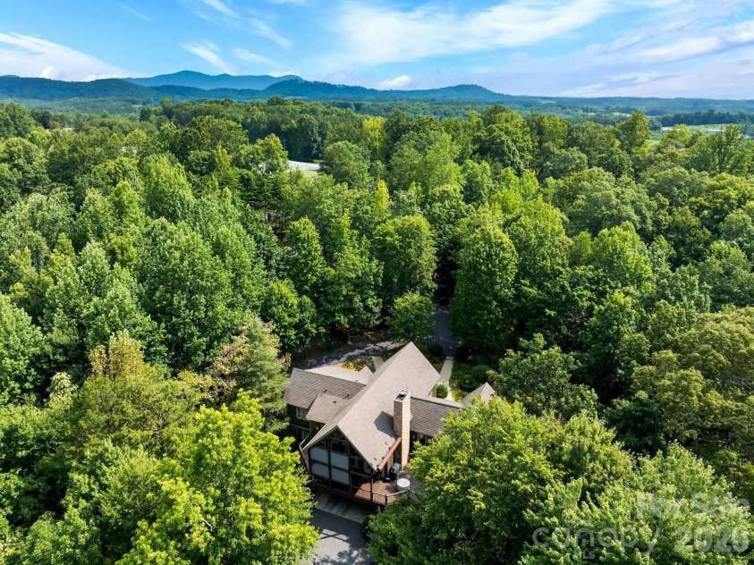 4 Landy Lane, Landrum, SC 29356.  MLS# CAR4424846, YatesRealty ID 51499. 
