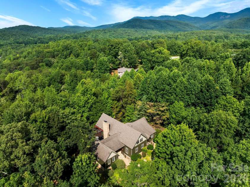 4 Landy Lane, Landrum, SC 29356.  MLS# CAR4424846, YatesRealty ID 51499. 