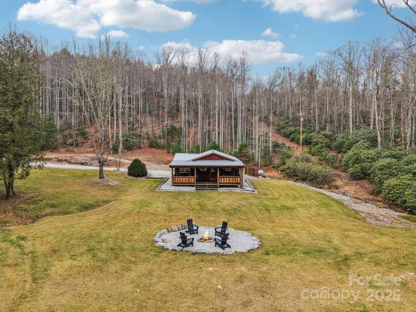 408 & 586 Little Elbow Mountain Road, Lake Toxaway, NC 28747.  MLS# CAR4324651, YatesRealty ID 515. 