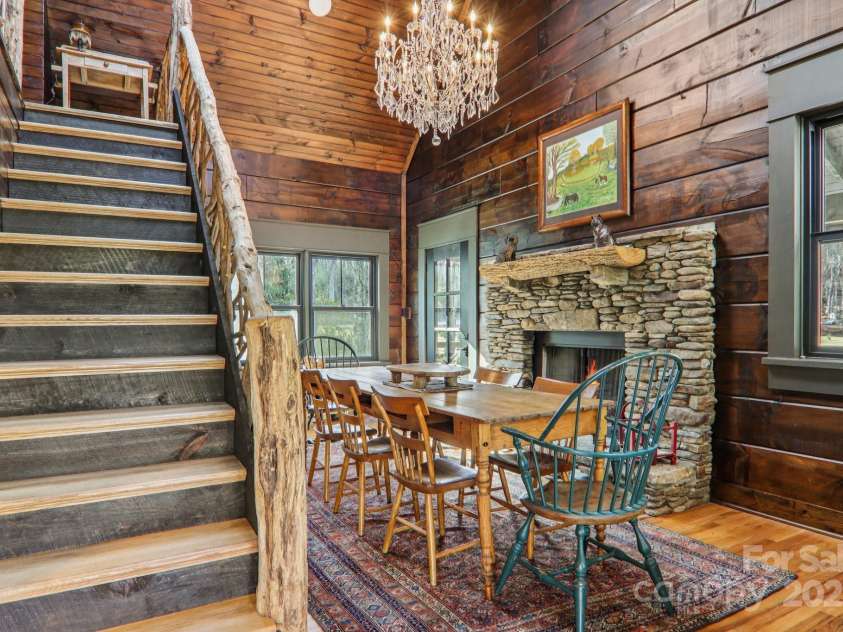 408 & 586 Little Elbow Mountain Road, Lake Toxaway, NC 28747.  MLS# CAR4324651, YatesRealty ID 515. 