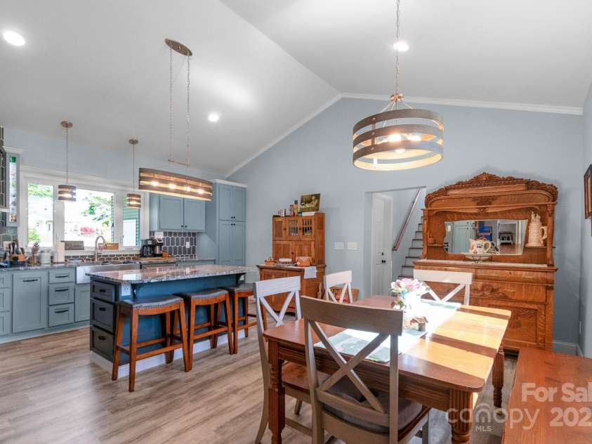 421 Tranquil Bay Circle, Norwood, NC 28128.  MLS# CAR4238311, YatesRealty ID 5150. 